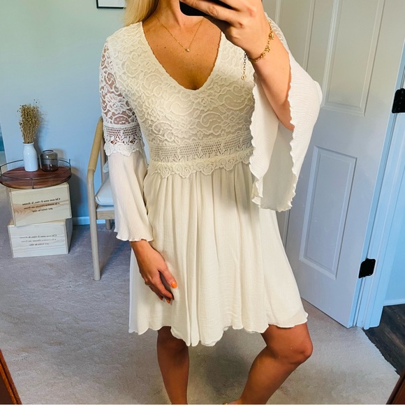 easel Dresses Easel White Boho Lace Long Sleeve Dress Bridal